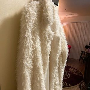 Forever 21 white teddy coat